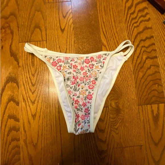 NWT Cider Underwire Floral Cheeky Fully Lined Bikini Swimsuit Small - Picture 11 of 15